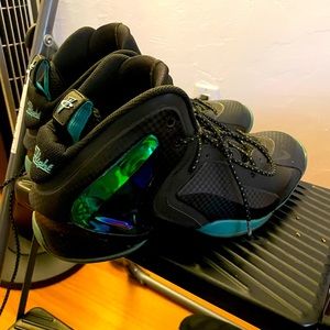 Nike Lil Penny Posite all blk size 10.5